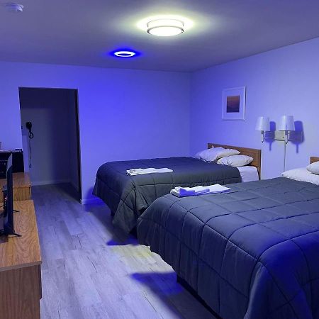 Pine Valley Motel Spruce Pine Экстерьер фото