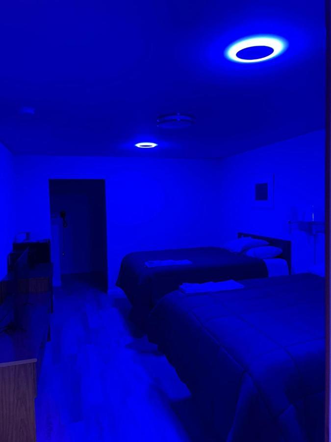 Pine Valley Motel Spruce Pine Экстерьер фото
