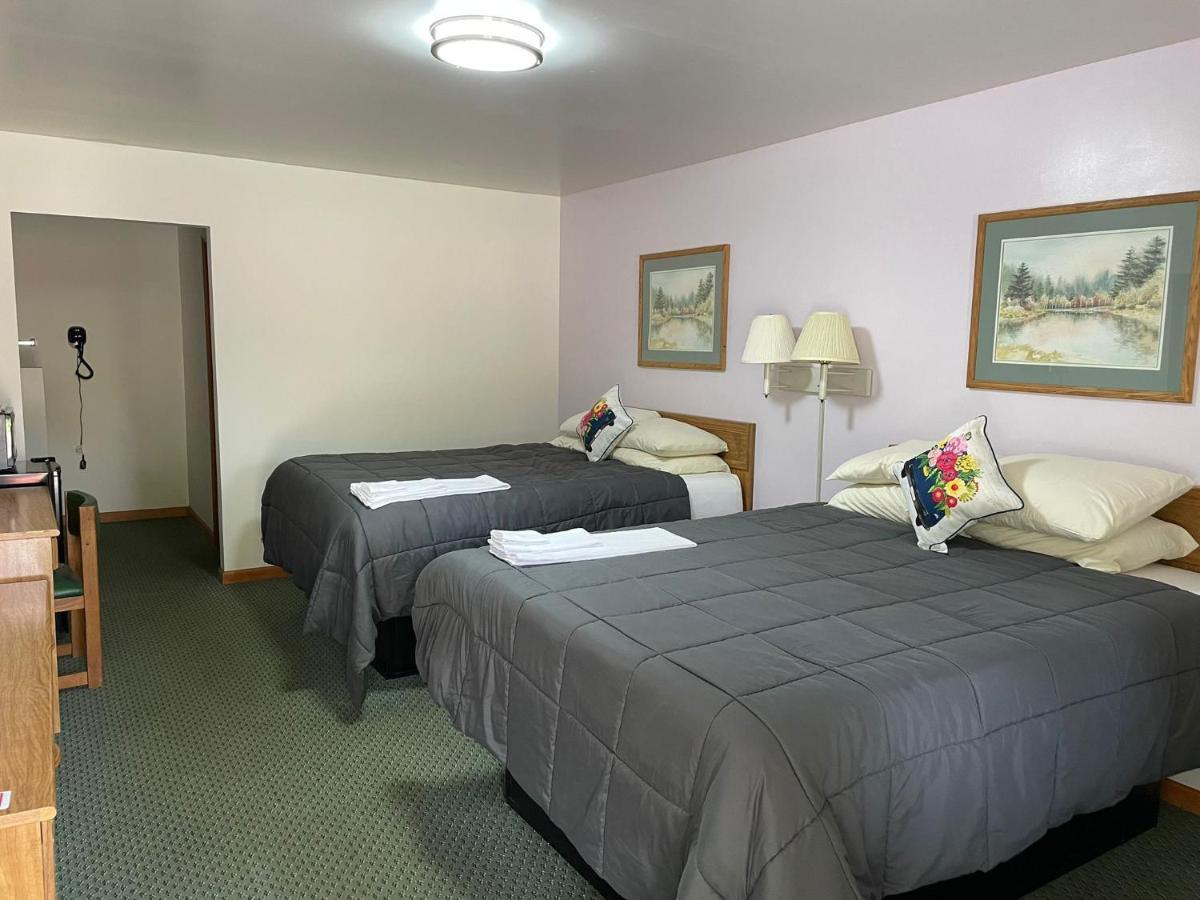 Pine Valley Motel Spruce Pine Экстерьер фото